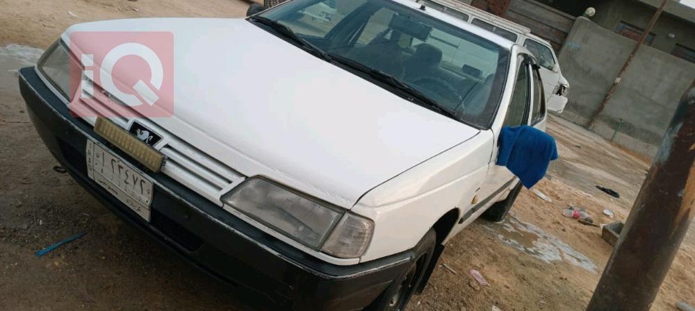 بيجو 405